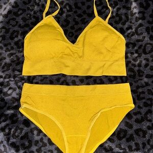 Bralette/panty set - greengold olive